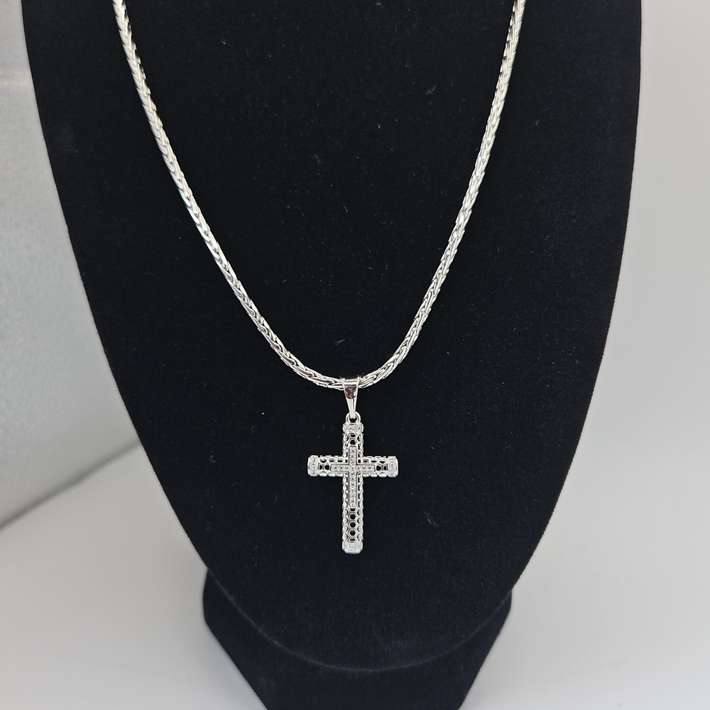 Elegant Silver Cross Pendant Necklace
